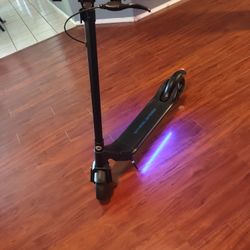 Brand New, Electric Wheel Scooter 