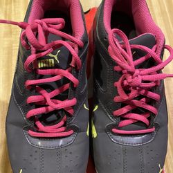 Pumas Shoes