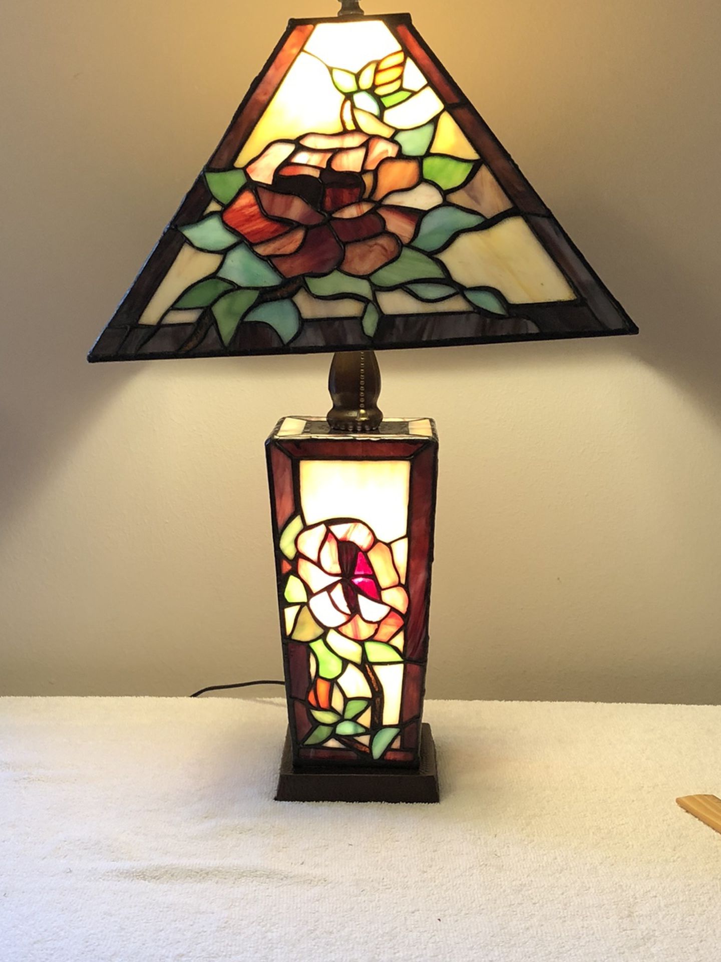 Vintage Tiffany Style Stained Glass Lit Base And Top