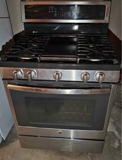 GE Gas Stove