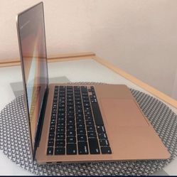 Apple MacBook Air 13 Inch 