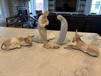 Lladro Nativity Set