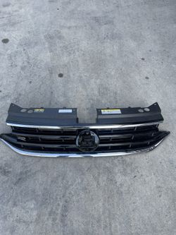 Tiguan R - Upper Grill