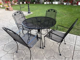 Vintage Wrought Iron Mesh Patio Set