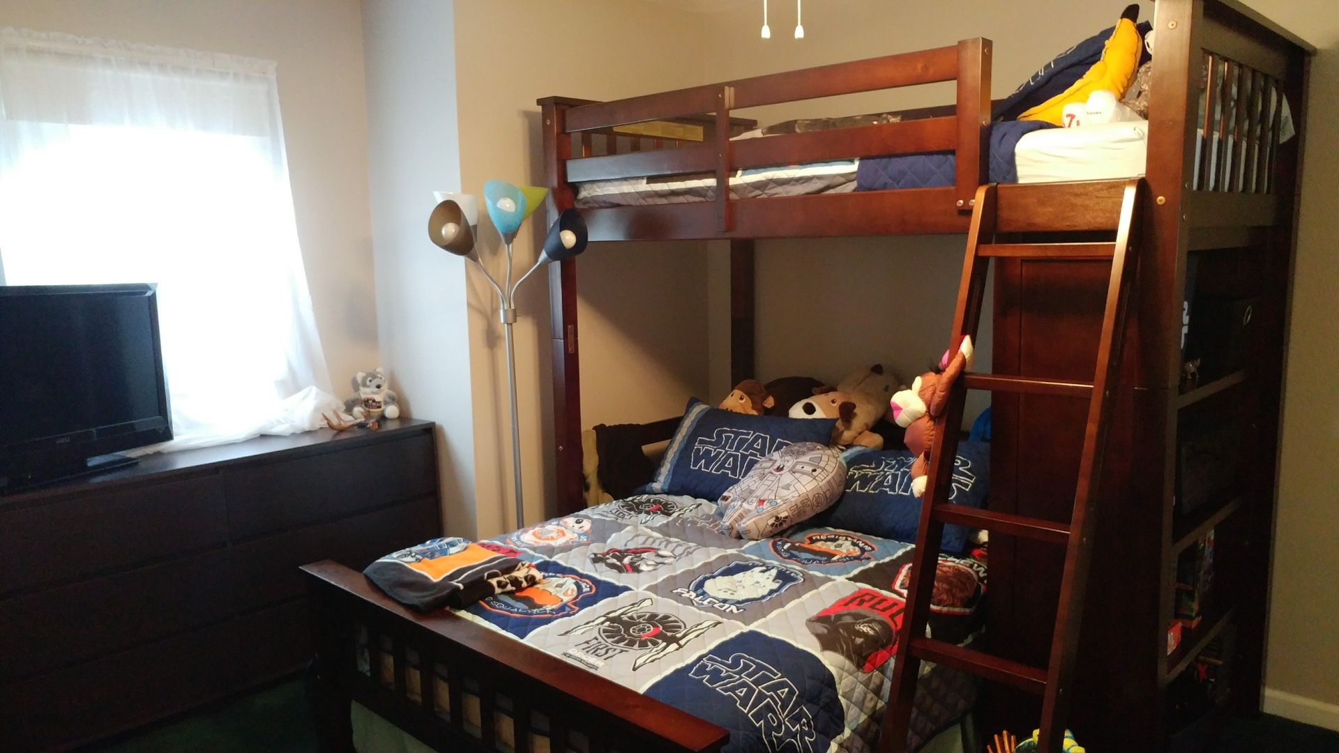 Bunk Bed Set Twin Over Full W/ Book Shelf & Ladder