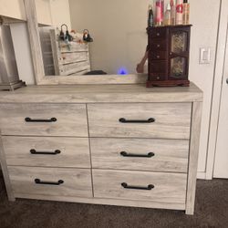 Ashley Grayish Tan Bedroom Set