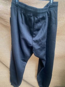 New BeBe Woman sweats Size 2X