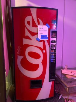 VENDING MACHINES FOR SALE