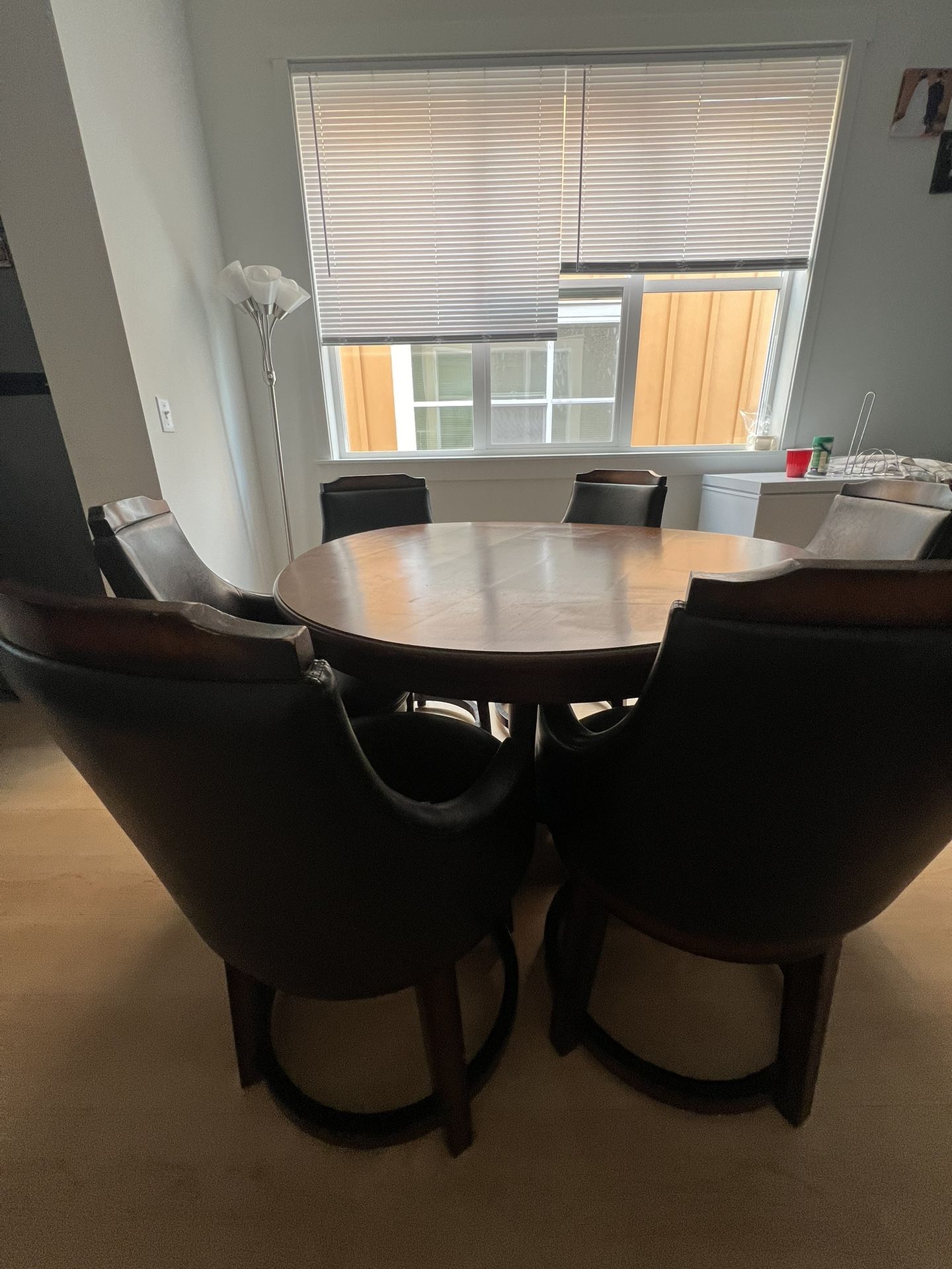 Dining Table With 6 Chairs 