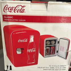 Mini Coca Cola Fridge 