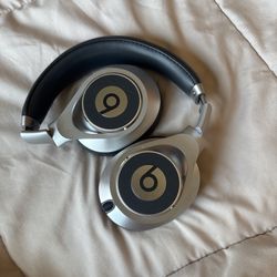 Beats By Dre Headphones Model: 2010-2014