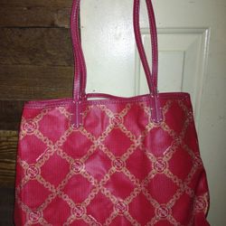 Avon Signature Collection Tote & Wristlet 