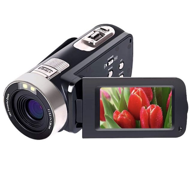 HD 1080p 24.0MP Digital Camcorder with Rotating Selfie Screen