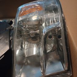 Dodge Ram (1(contact info removed)-3500) Headlights
