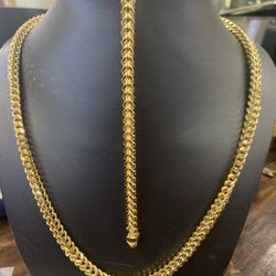10 Kt Gold Franko Chain & Bracelet