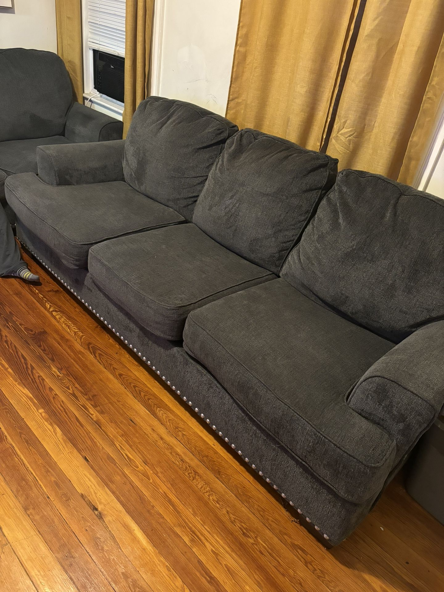 Ashley’s 2 Piece Living Room Set W/ Queen Size Mattress