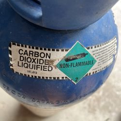 Carbon dioxide tank 20 lb
