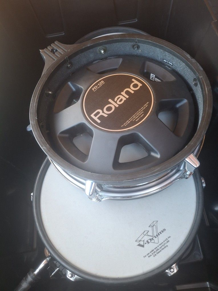 ELECTRIC DRUM SET
