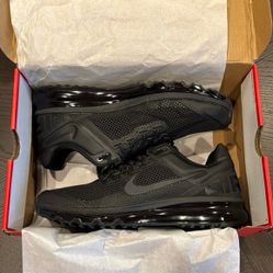 Nike Air Max 2013 Triple Black