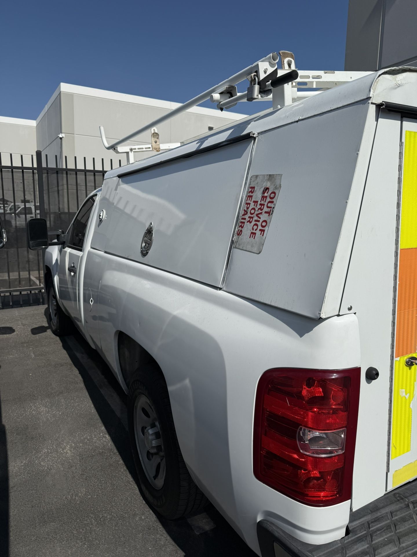 Tapper Camper For 2013 Chevy Silverado