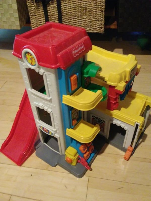 vintage little people garage