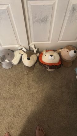 Baby room decor