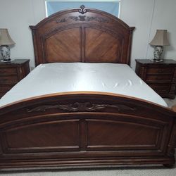 King Size Bedroom Suit