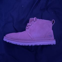 New Uggs Size 6 