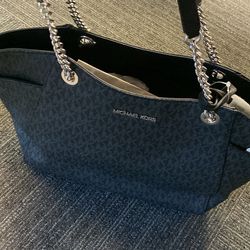 Brand New Michael Kors Purse