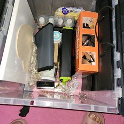 Arts & Craft Supplies 