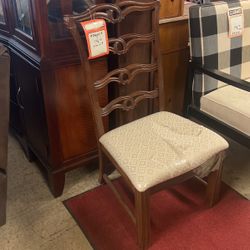 Broyhill Odd Chair Only want to sell for $198 as is