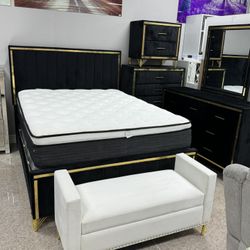 Black And Gold Bedroom Set 