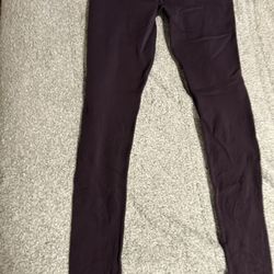 EUC Maroon Lululemon Leggings