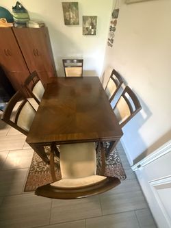Dinning table
