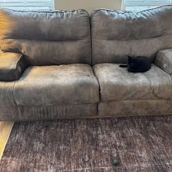  Brushed Leather Electric Recliner Couch *FREE*