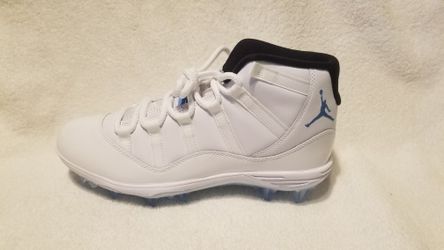 Air Jordan Retro 11 Football cleats Size 10 - 9.5