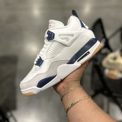 Jordan 4 SB Navy Sz 9.5 