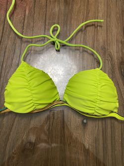 Bikini top size small