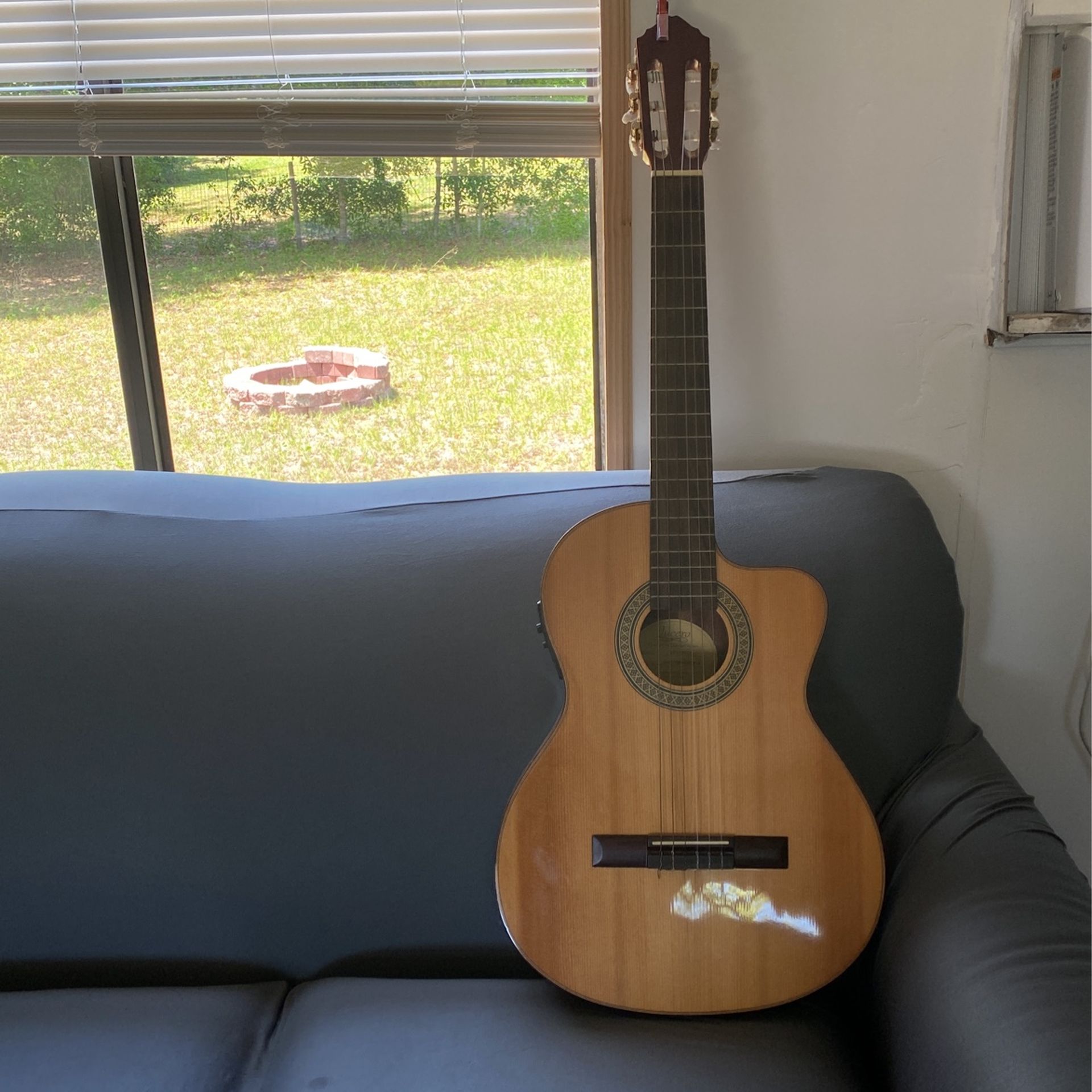 Acoustic Guitar Lucero