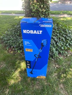 NIB Gen4 40-volt 15-in Straight Shaft Battery String Trimmer Weed Whacker with 4.0 Ah battery and charger included