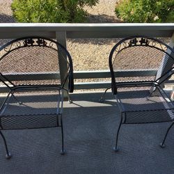 Set Of 4 Vintage Russell Woodard Style Chairs 