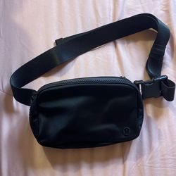 Lululemon Fanny pack