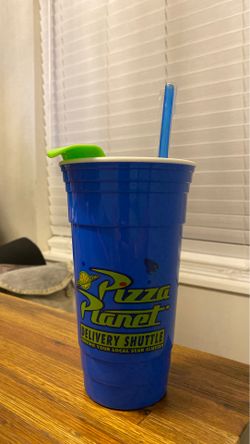 Disney alien pizza planet travel cup 32 oz