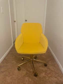 Yellow Desk Chair