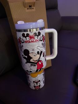40 OZ STANLEY MICKEY TUMBLER 25 DOLLARS PRICE IS FIRM