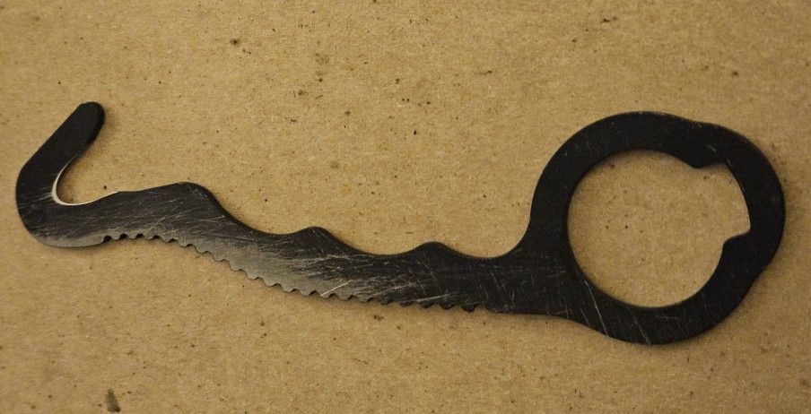 BENCHMADE Model 8 Rescue Hook Safety Cutter