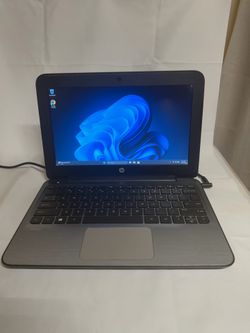 Windows 11 Laptop with Charger (READ)