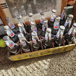 Pepsi Crate With 24 Richard Petty Full Bottles 