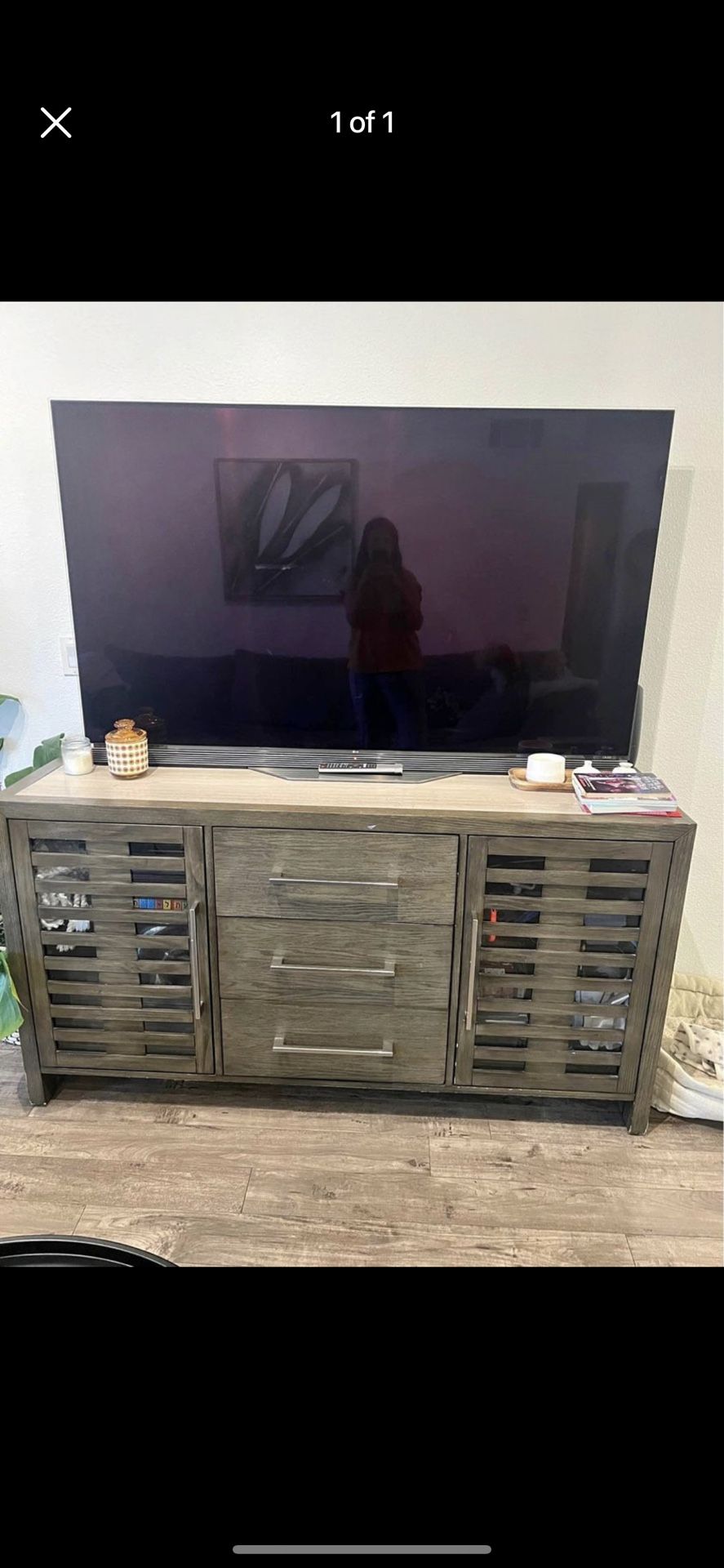 Tv Stand 