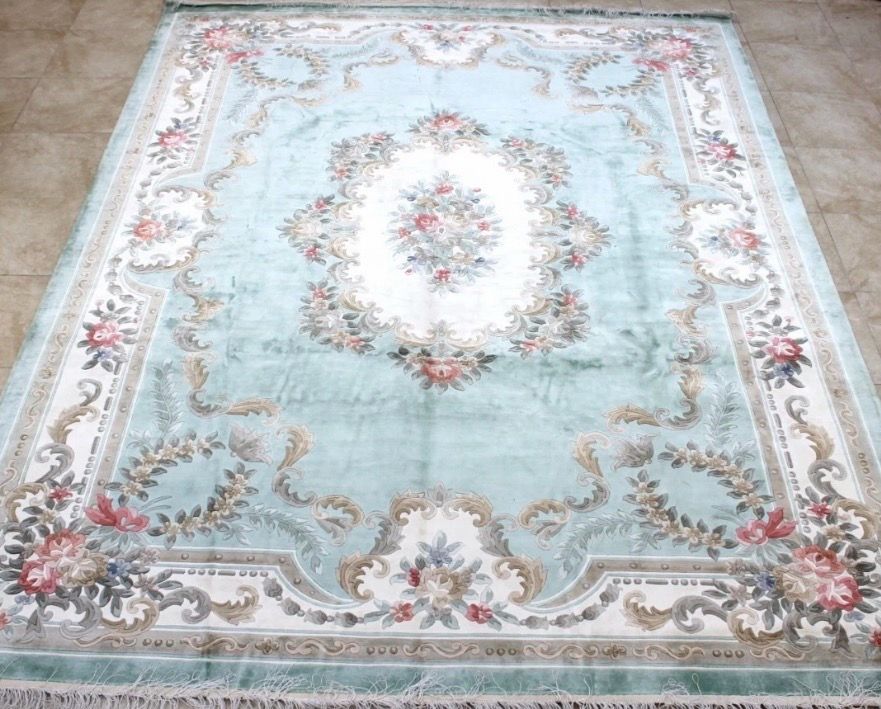 Hand knotted 100% silk rug 9*12